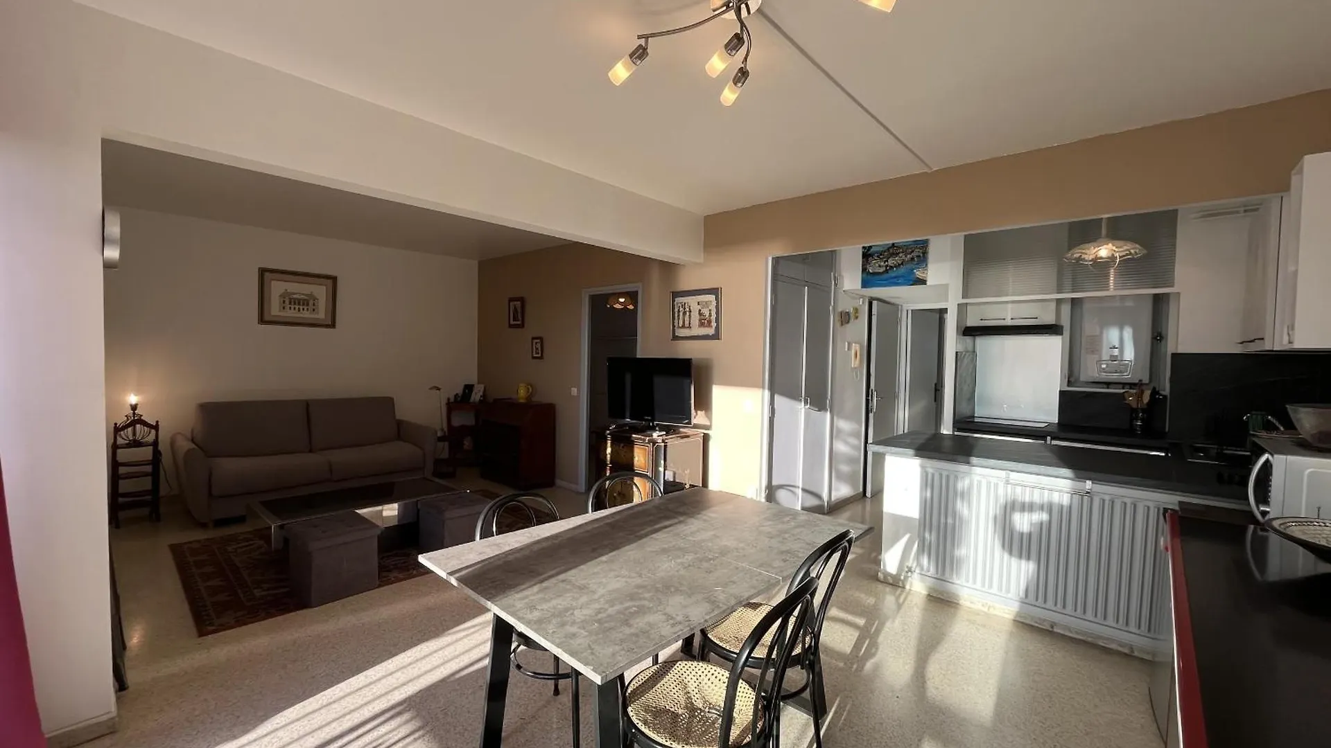 Apartment Le Mediterranee Vasapolli Frejus